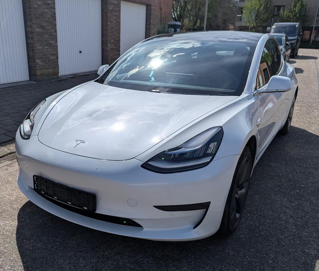 Tesla Model 3 Range Plus / LFP Batterij / 39000km, Auto's, Tesla, 4 deurs, Zwart, Wit, Leder