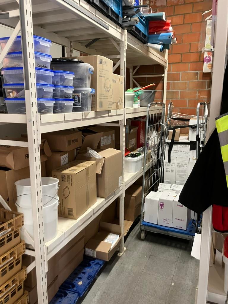 Stevig rek 2 x 260cm, 2 x 130cm breed. 300 cm hoog., Huis en Inrichting, Ophalen, Gebruikt