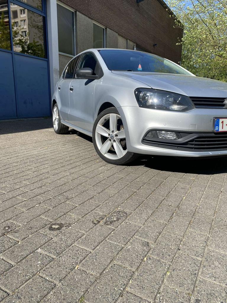 Polo 6r 1.4 tdi, Autos, Argent ou Gris, Achat, Euro 6, Noir