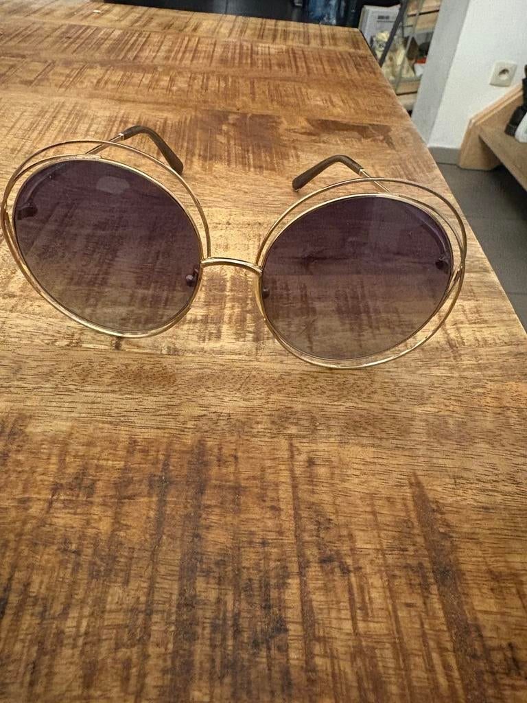 Origine CHLOÉ zonnebril. Nieuwprijs € 399, Ophalen, Zo goed als nieuw, Zonnebril