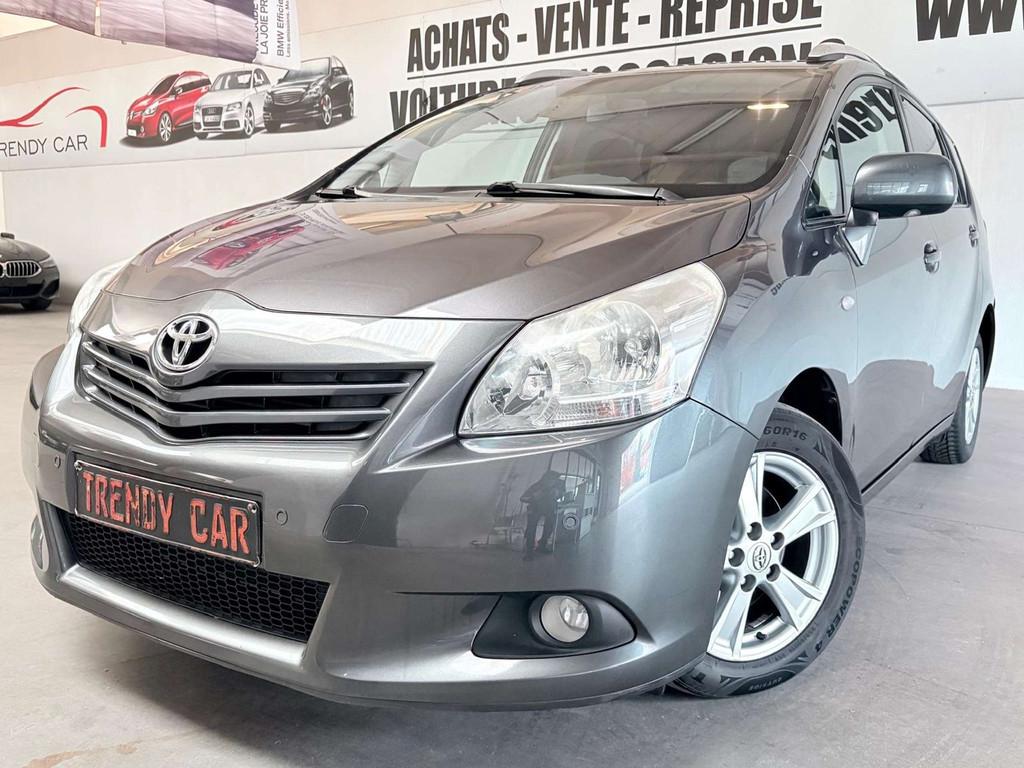 Toyota Verso Verso 2.0 D-4D Comfort 7pl. NAVI+CAMERA+CARPASS, Voorwielaandrijving, Euro 5, Stof, 4 cilinders