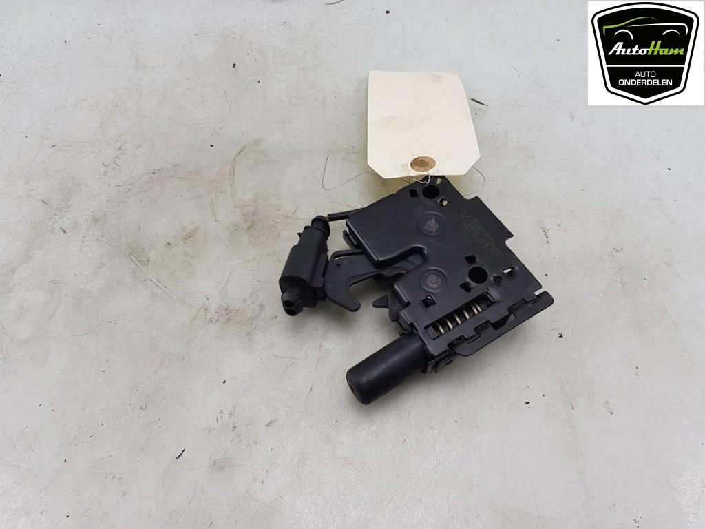 SERRURE CAPOT Audi A1 Sportback (8XA / 8XF) (|8S0823509B|), Autos : Pièces & Accessoires, Utilisé, Audi