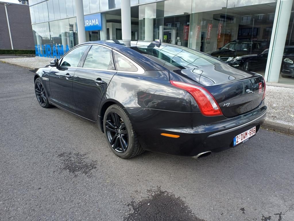 Jaguar XJ (automatique), Autos, Achat, XJ, Berline, Automatique