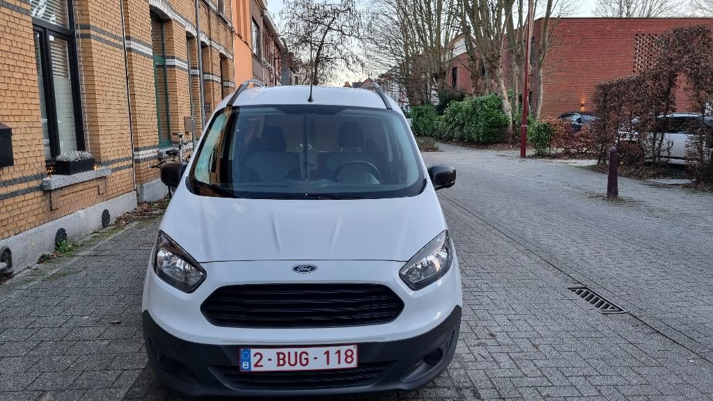 Ford Transit Courier 1.0 EcoBoost Ambiente, Auto's, Ford, 4 deurs, Stof, Euro 6, Wit