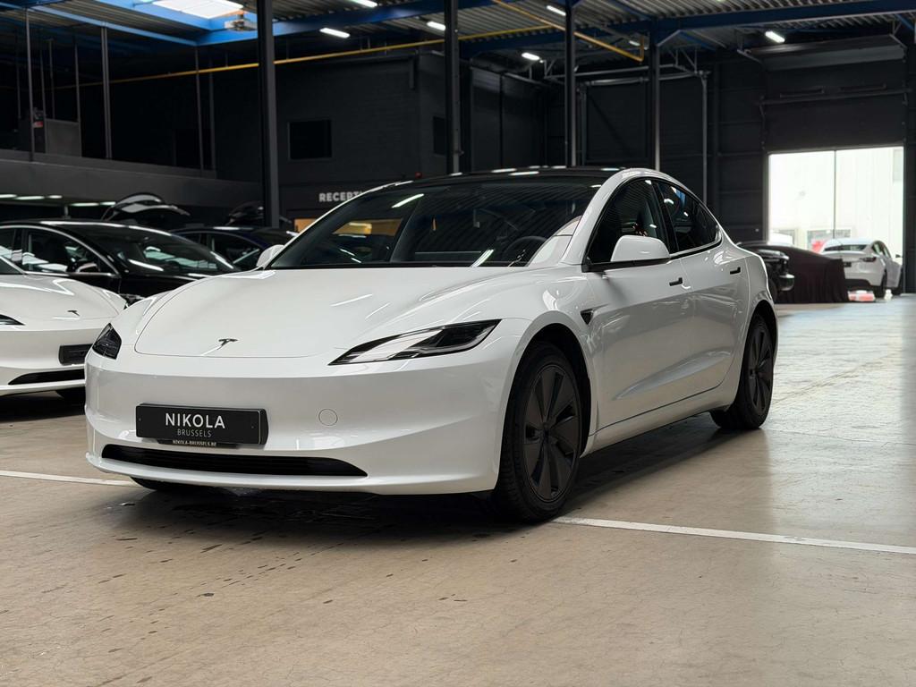 Tesla Model 3 LONG RANGE - AWD - HIGHLAND - AUTOPILOT, Auto's, Automaat, 629 km, Zwart, Wit