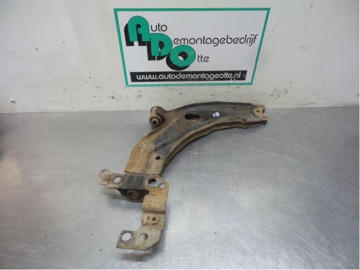 Draagarm rechts-voor van een Fiat Strada, Gebruikt, -, -, Ophalen of Verzenden