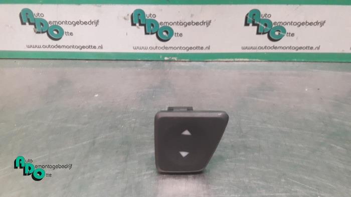 Commutateur vitre électrique d'un Fiat 500, Autos : Pièces & Accessoires, -, 3 mois de garantie, Utilisé, Fiat