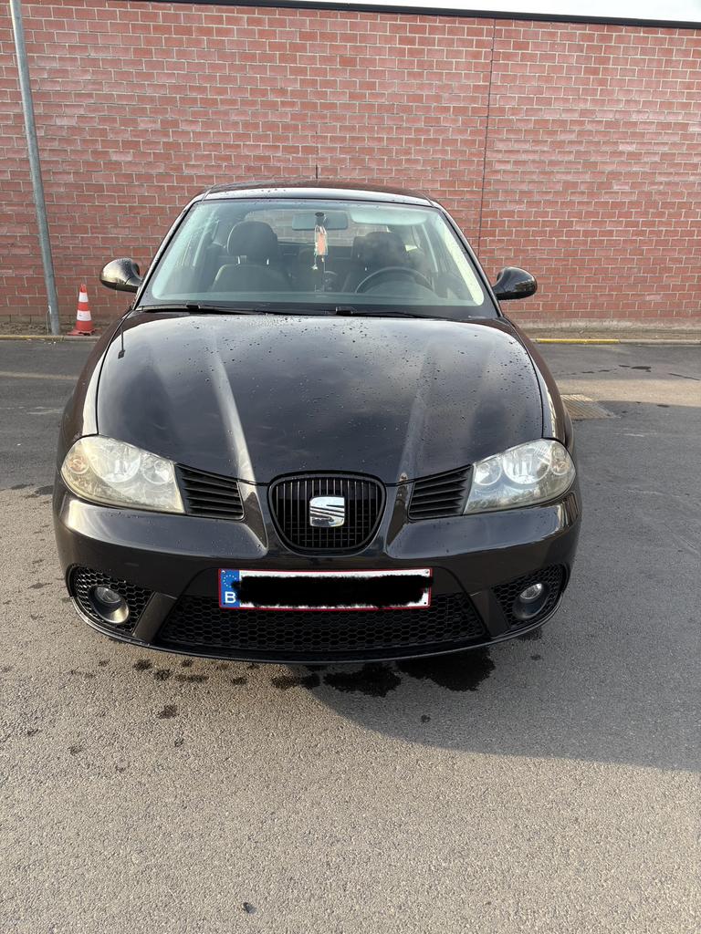 Seat ibiza 1.4 benzine 2006, Auto's, Seat, Voorwielaandrijving, Stof, Grijs, Particulier