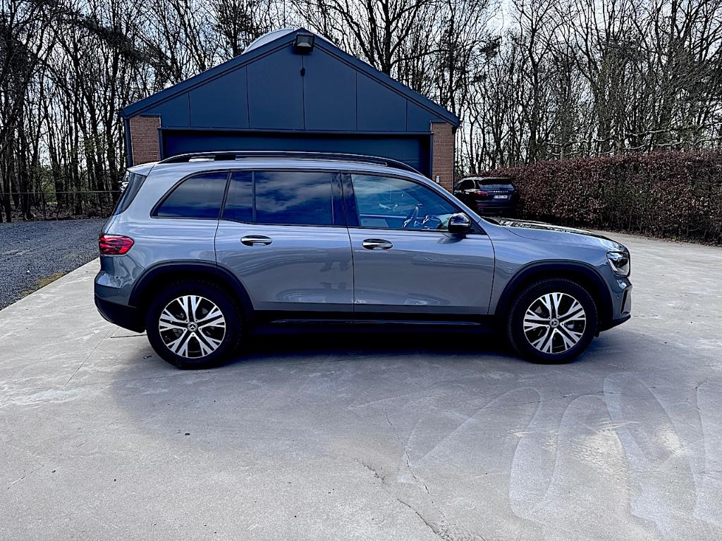 Mercedes GLB 180 Mild hybrid, Auto's, 4 cilinders, 5 zetels, Dealer onderhouden, Zilver of Grijs