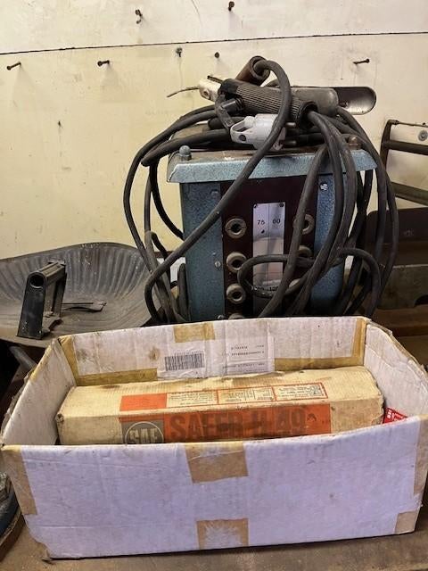 machine à souder, Enlèvement, Utilisé, 150 à 250 ampères, Électrodes