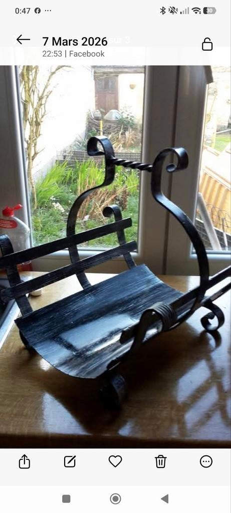 Porte bûches en fer forgé vintage, Enlèvement ou Envoi