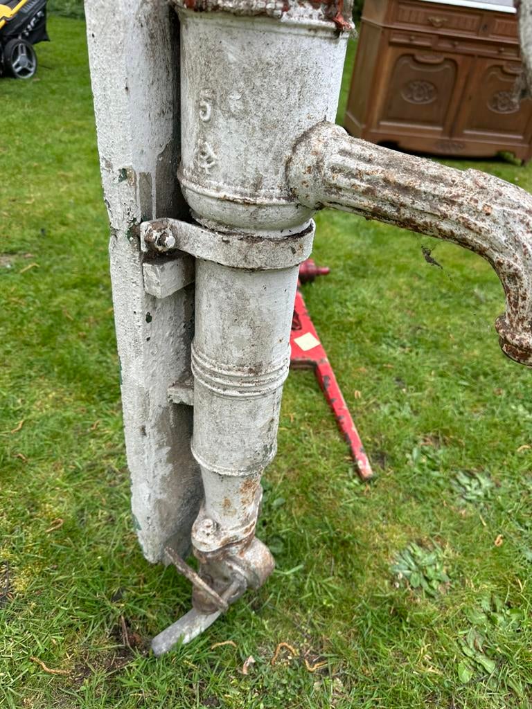 Oude warepomp, Tuin en Terras, Ophalen, Gebruikt