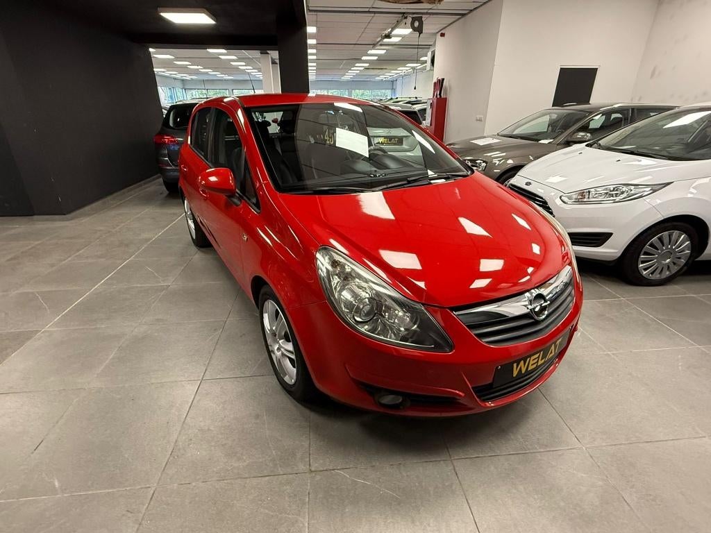 OPEL CORSA SPORT 1.2 MOTOR BENZINE /FIETSHANGER TREKHAAK, Rouge, Achat, Attache-remorque, Entreprise
