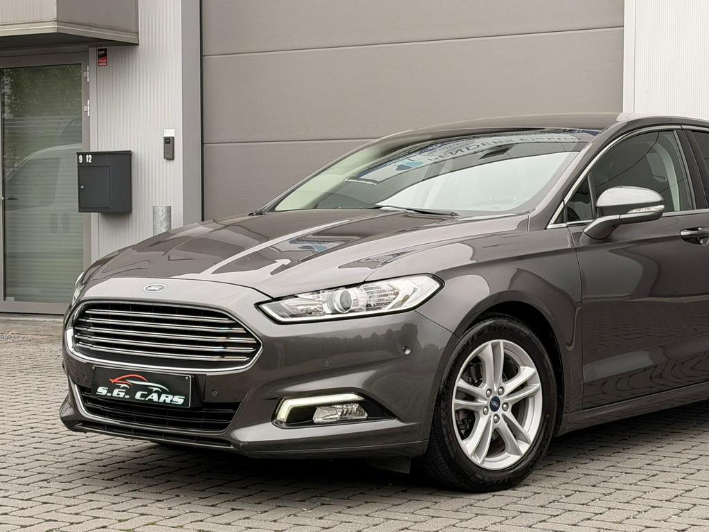 FORD MONDEO 1.5 BENZINE 130.000KM EURO6b 2018, Auto's, Ford, Euro 6, Mondeo, Bedrijf, Handgeschakeld