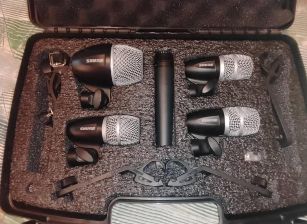 Shure PGA-microfoonset, Ophalen, Gebruikt