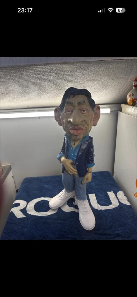 Grande figurine Serge Gainsbourg, Enlèvement ou Envoi
