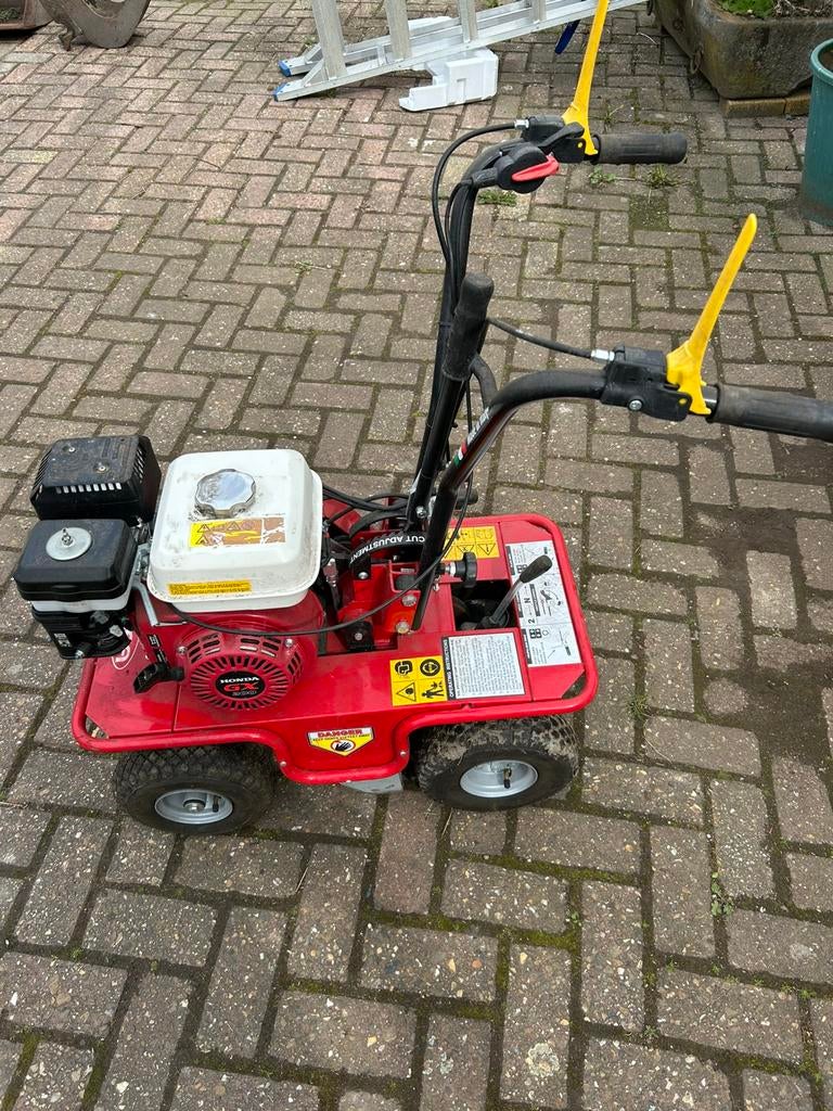 Zodensnijder, Zakelijke goederen, Ophalen