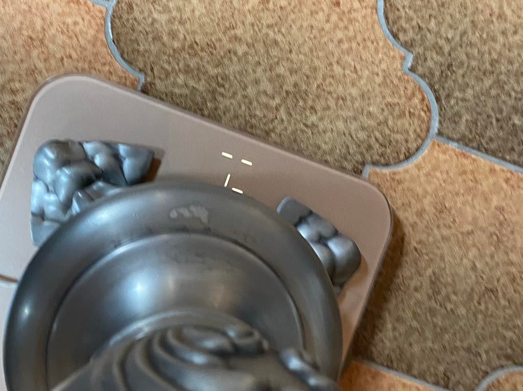 Lampe sur pied Tinne, Enlèvement