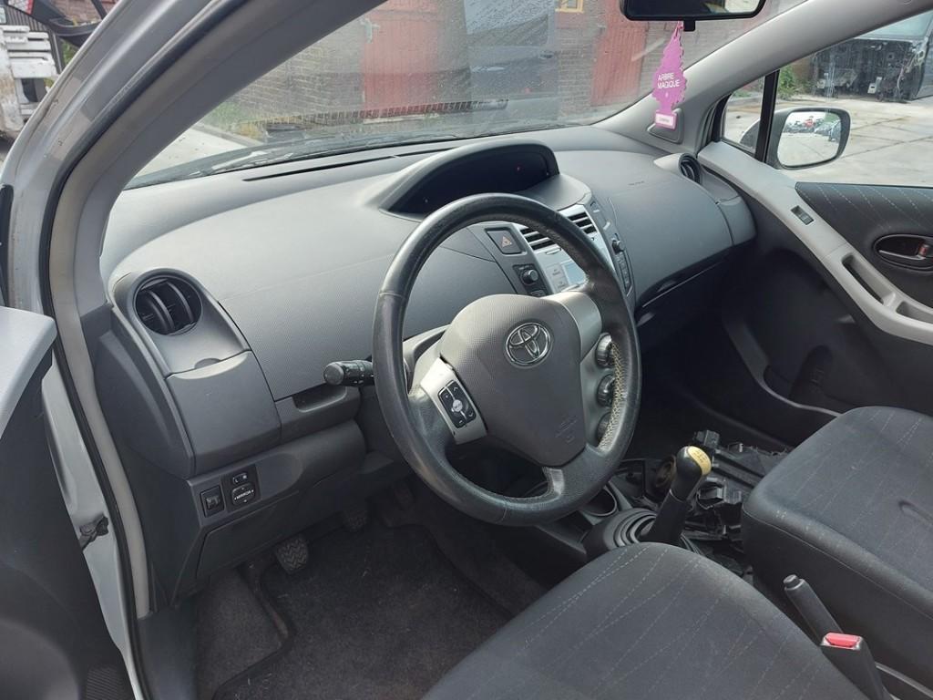 AIRBAG VOLANT Yaris II (P9) (|451300D160B0|451300D610B0|), Autos : Pièces & Accessoires, Utilisé, Toyota