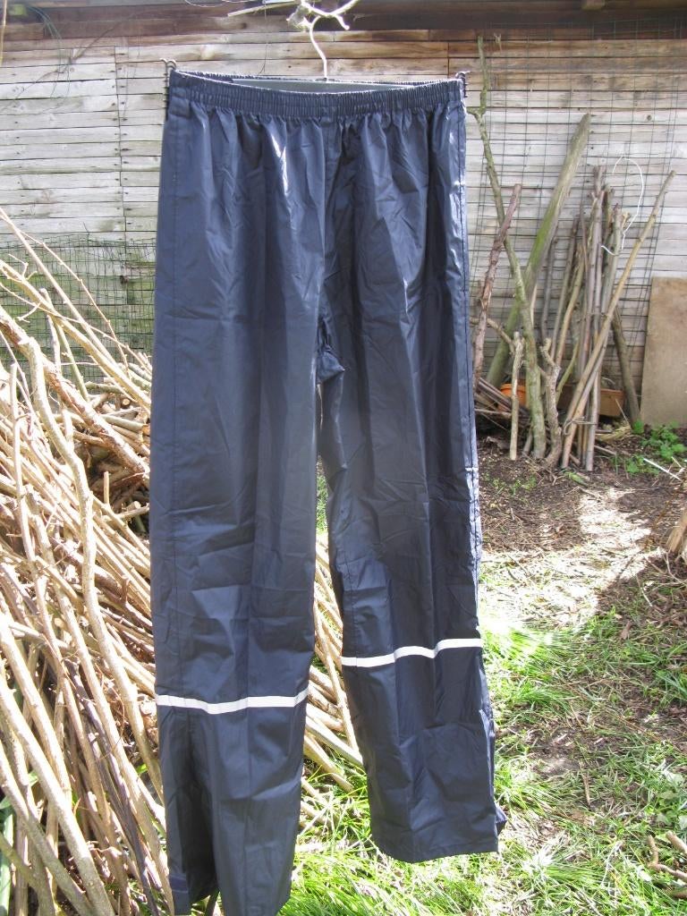 Pantalon de pluie imperméable taille L/XL NEUF, Caravanes & Camping, Enlèvement, Neuf, Pantalon de pluie