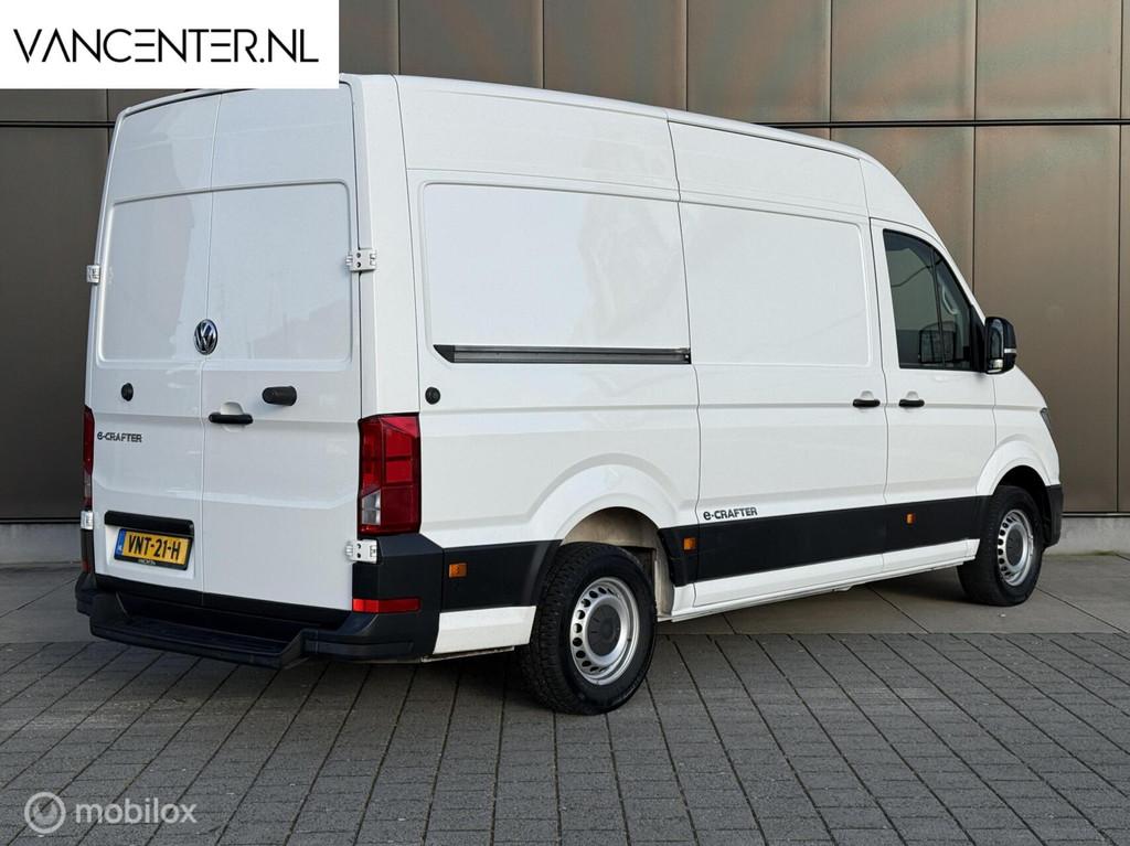 Volkswagen e-Crafter L3H3 36 kWh 89% SOH Apple CarPlay Airco, Auto's, Stof, Gebruikt, Zwart, Wit