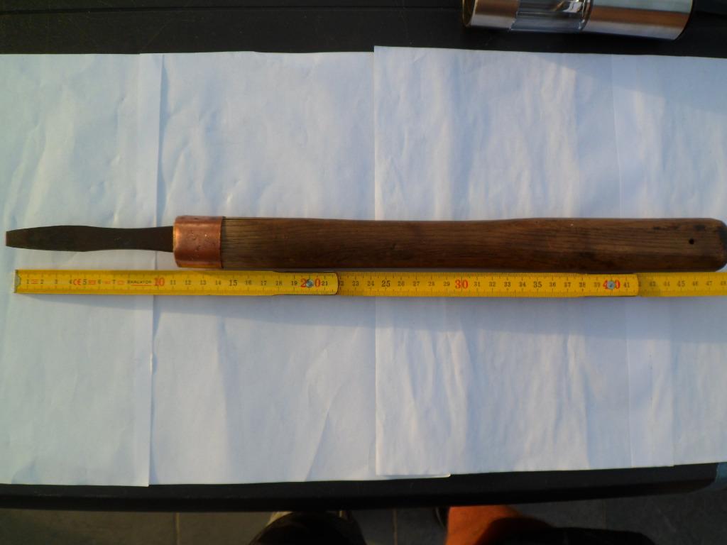 Tournevis ancien à long manche "BE" et chiffre "4", Antiquités & Art, Enlèvement ou Envoi