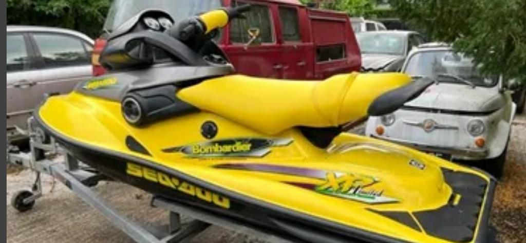 Jetski gezocht, Ophalen, Zo goed als nieuw