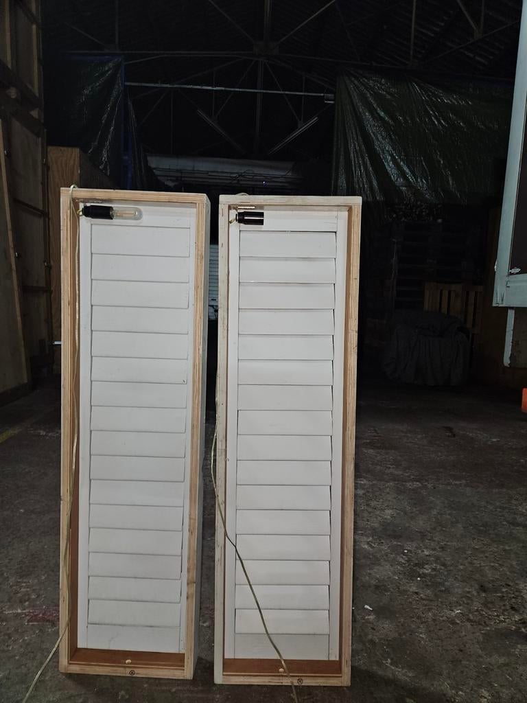 Volet en bois lumineux decoratif, Bricolage & Construction, Volets, Enlèvement