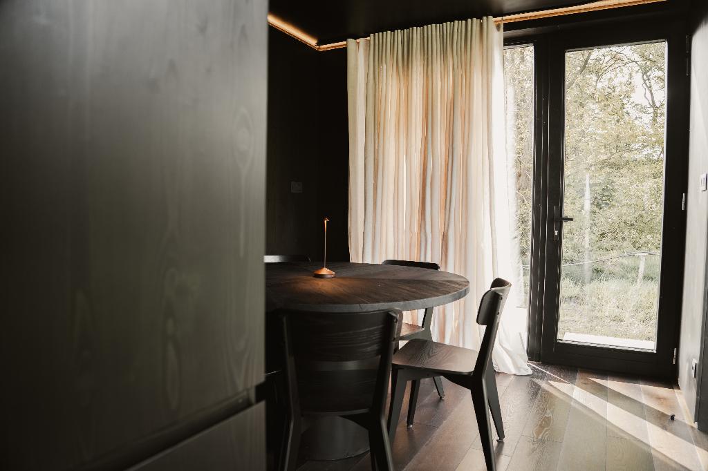 Eiken tafel + 6 stoelen, 100 à 150 cm, Cinq personnes ou plus, Rond, Comme neuf