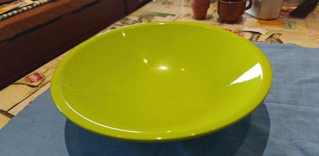 schaal in keramiek knalgroen fruit salades, Porselein of Keramiek, Schaal, Rond, Ophalen of Verzenden