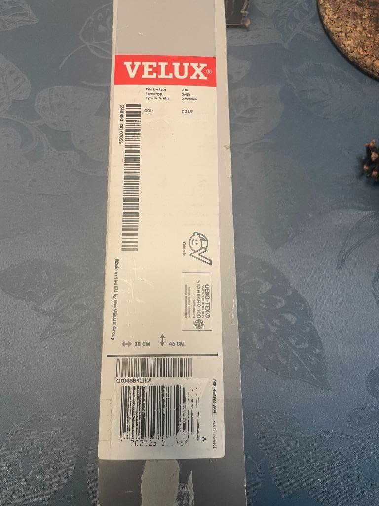 Store enrouleur occultant Velux gris DKL C01 0705S (neuf), Neuf, Gris, Moins de 100 cm, Enlèvement