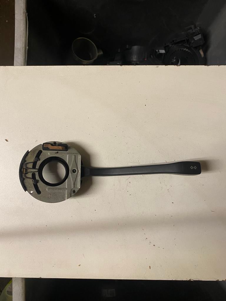 Volkswagen Golf Mk1 / Passat FK4527 Richtingaanwijzer, Ophalen of Verzenden, Gebruikt, Volkswagen