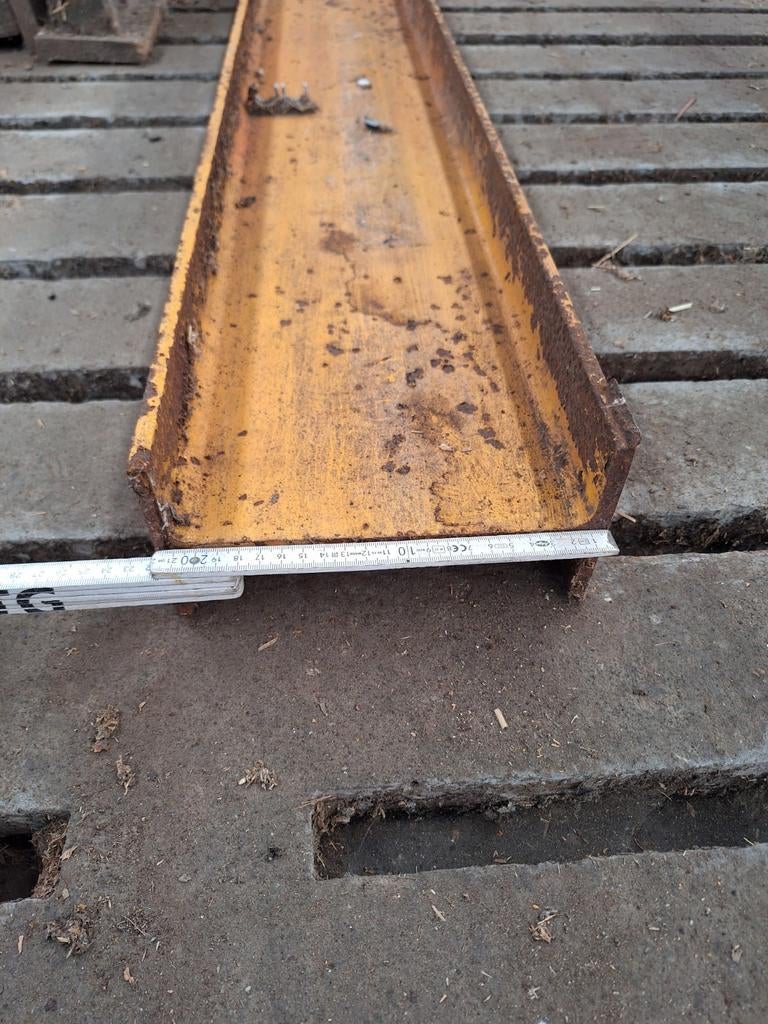 staalprofiel poutrel ligger Staalprofiel IPE220, Ophalen, Gebruikt, IJzer