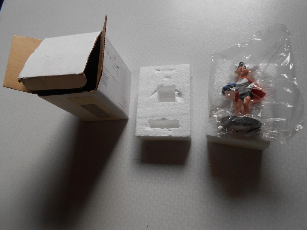 parastone SW 042 - Suske - Wattman 2001., Livres, BD, Neuf, Une BD, Enlèvement ou Envoi