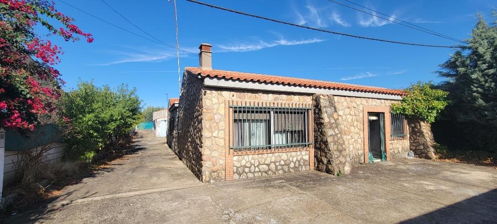 Charmante woning met olijfgaard/245950€, Immo, Buitenland, Spanje, Woonhuis, Dorp