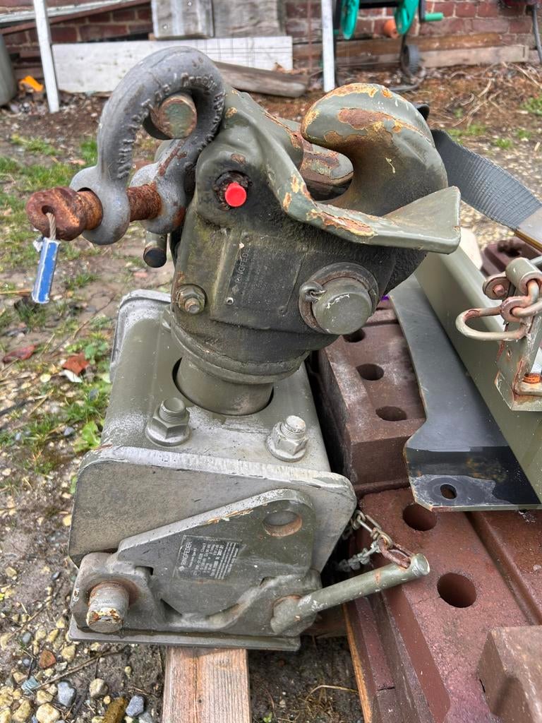 Ringfeder UN  aanhanger koppeling, Auto-onderdelen, Vrachtwagen-onderdelen, MAN, Ophalen