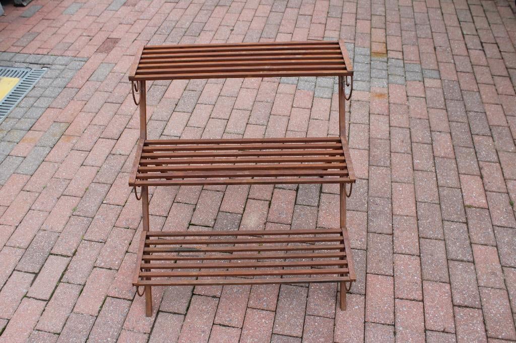 verroest smeedijzeren tuinrek, 3 verdiepingen!, Tuin en Terras, Tuinmeubel-accessoires, Nieuw, Ophalen
