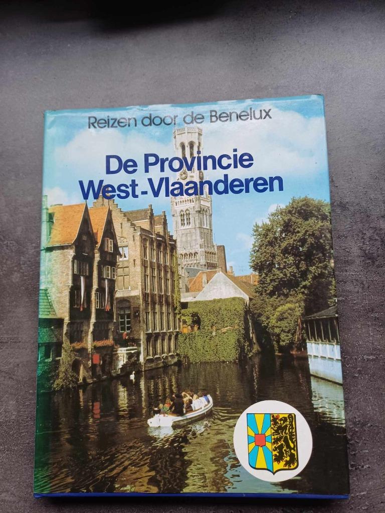 De provincie West Vlaanderen (Reizen door de Benelux), Boeken, Ophalen of Verzenden, Gelezen, Benelux, Reisgids of -boek
