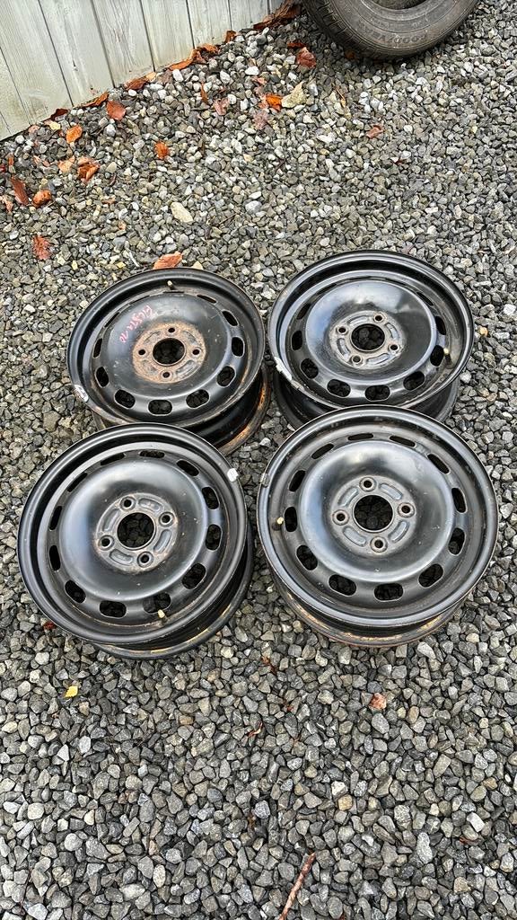Ford fiesta jantes tole 14’, Enlèvement, Jante(s)