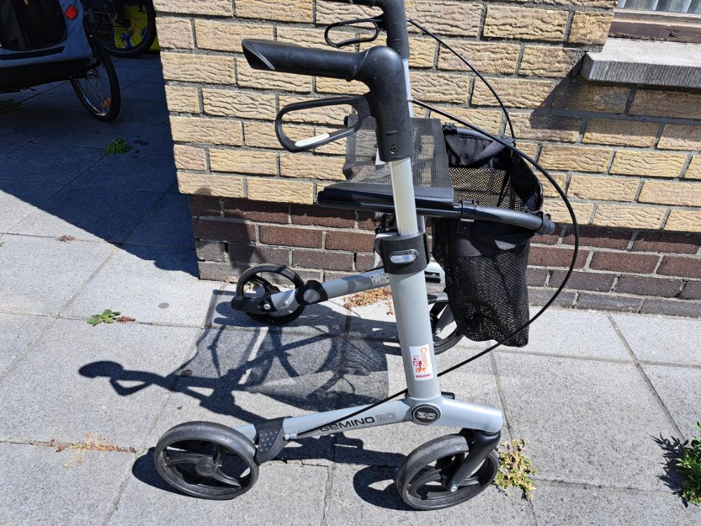 Rollator Gemino - perfecte staat, Diversen, Rollators, Ophalen, Opvouwbaar, Zo goed als nieuw
