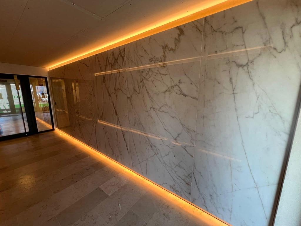 Vloerwerken of in onderaanneming, Diensten en Vakmensen