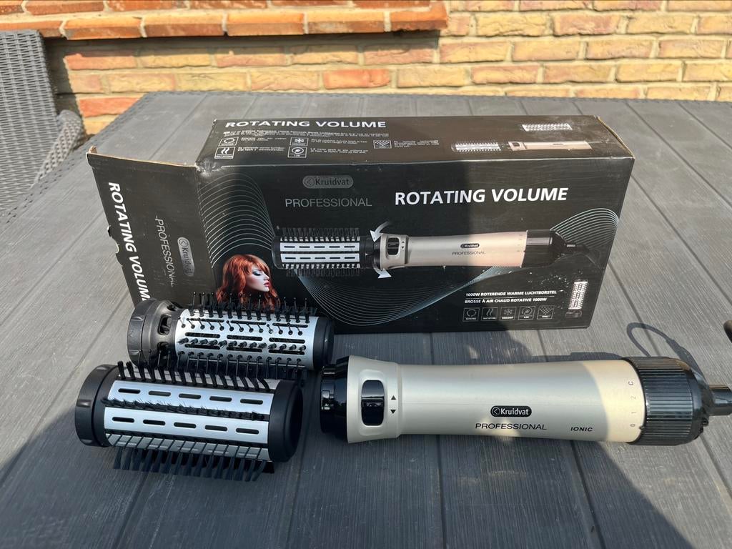 Brosse à air chaud rotative kruidvat, Handtassen en Accessoires, Uiterlijk | Haarverzorging, Ophalen, Zo goed als nieuw
