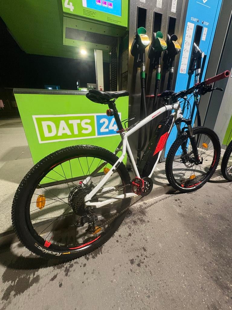 Vend rockrider est100, Vélos & Vélomoteurs, Enlèvement, Utilisé, Aluminium, 24 pouces ou plus