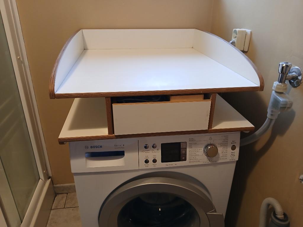 SUMO commode voor wasmachine of droger, Kinderen en Baby's, Ophalen, Zo goed als nieuw, Tafel(s)