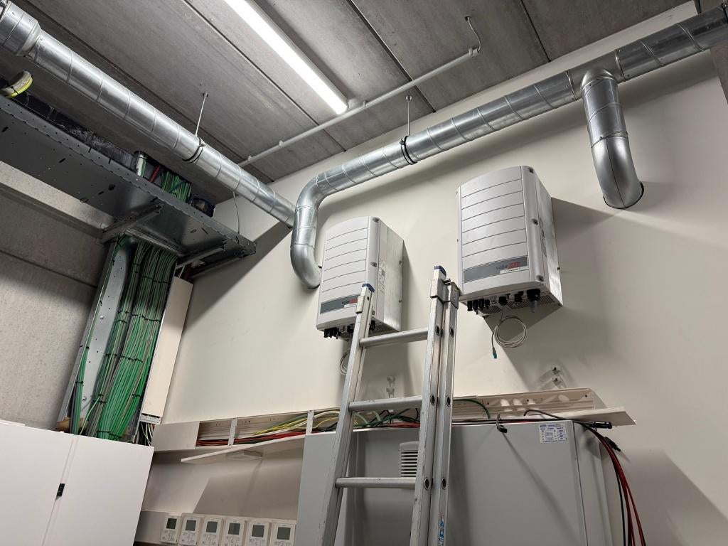 2 onduleurs 108 optimiseurs SolarEdge, Enlèvement, Utilisé, Autres types