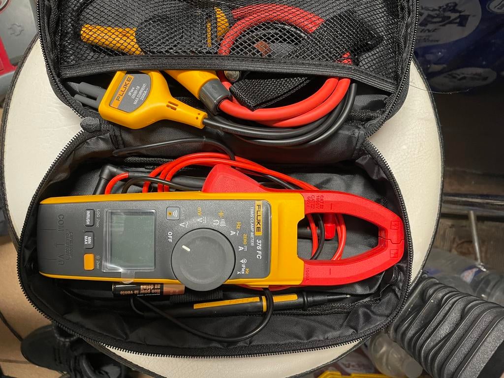 Pince ampèremètrique Fluke 376 Fc, Bricolage & Construction, Instruments de mesure, Enlèvement ou Envoi, Comme neuf