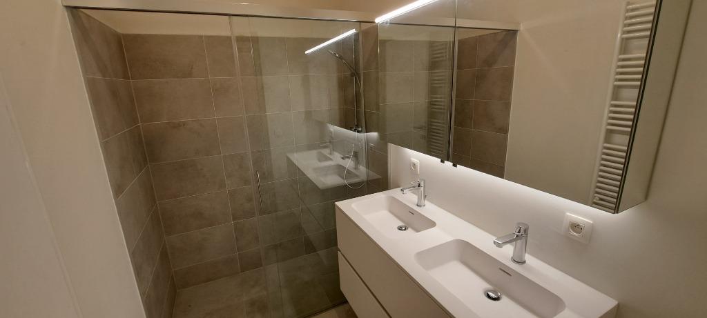 Renovatiewerken, Tegelzetten