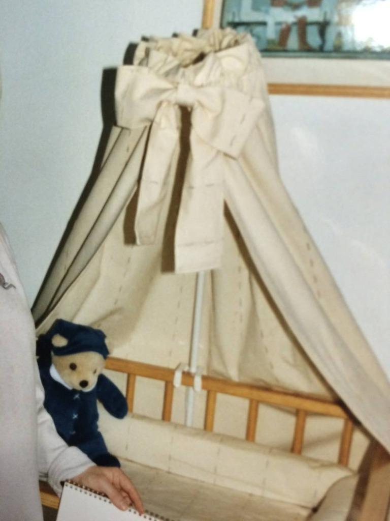 Unieke wiegbekleding, Kinderen en Baby's, Ophalen of Verzenden, Zo goed als nieuw, Ledikant