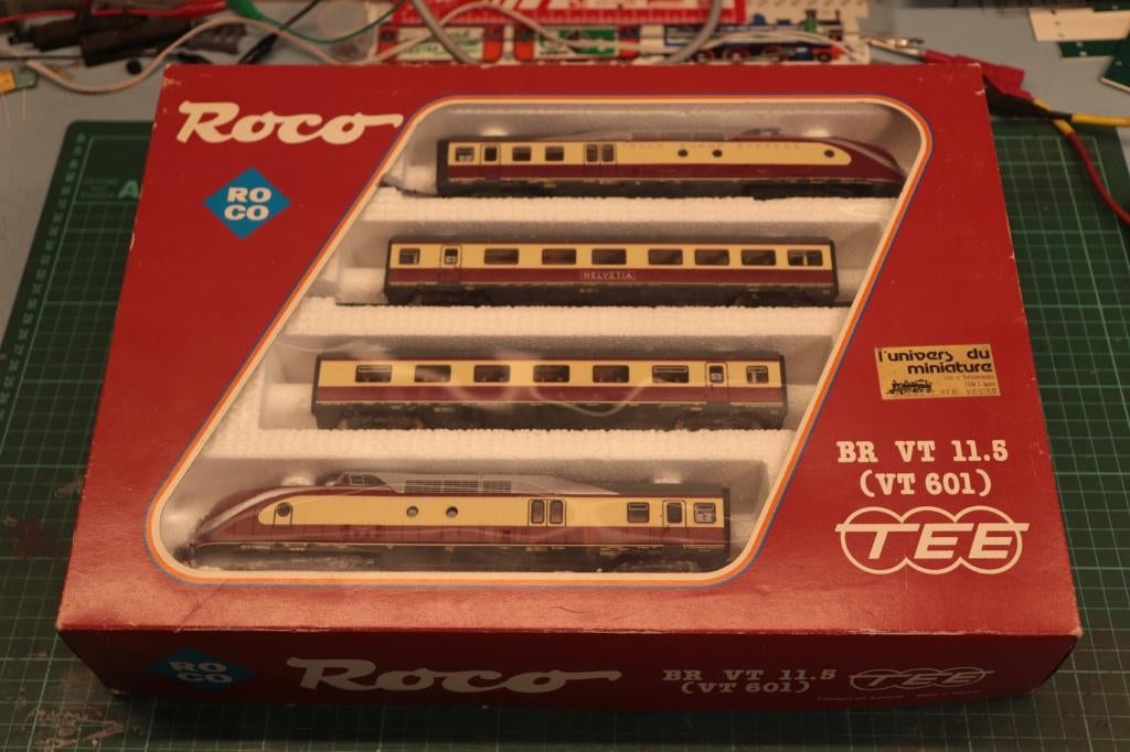 ROCO VT 11.5 04183A + 04070A TEE "Helvetia" - H0 1/87 DC, Hobby en Vrije tijd, Modeltreinen | H0, Gebruikt, Treinset, Gelijkstroom