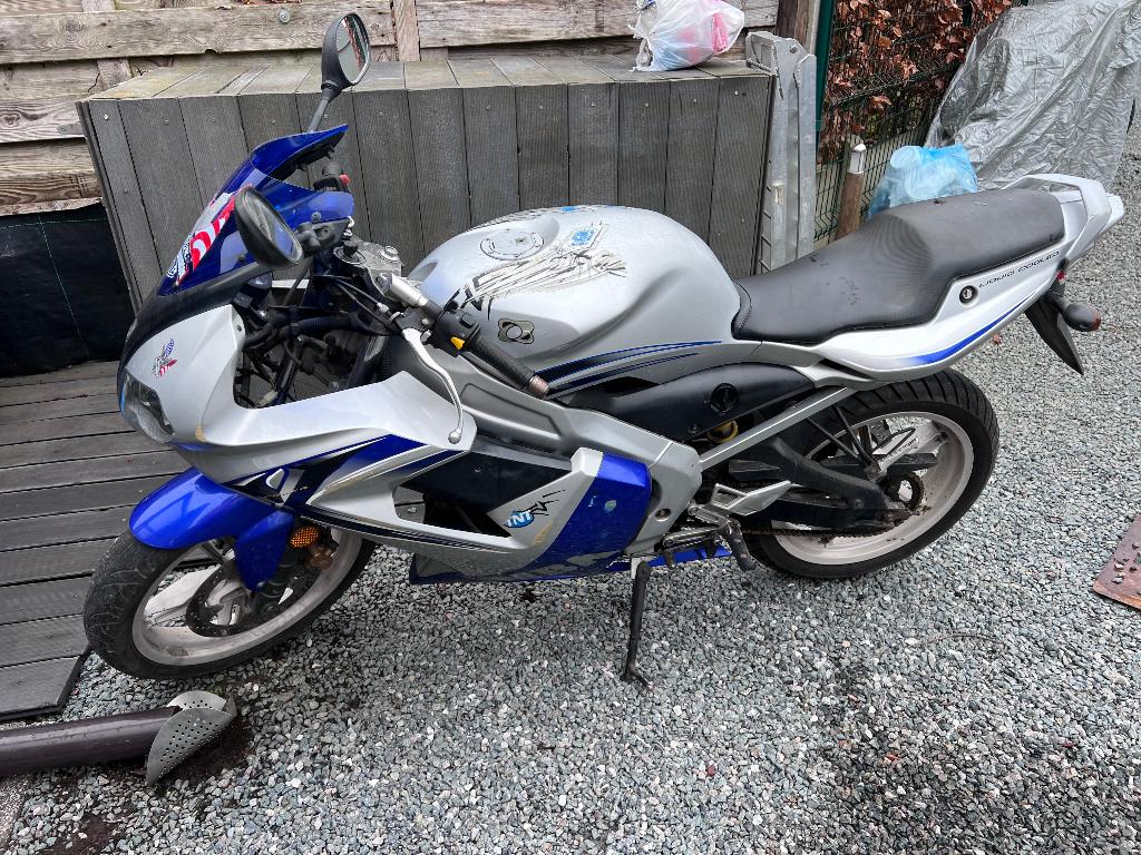 Cherche cadre Yamaha tzr mbk x power, Motos, Enlèvement